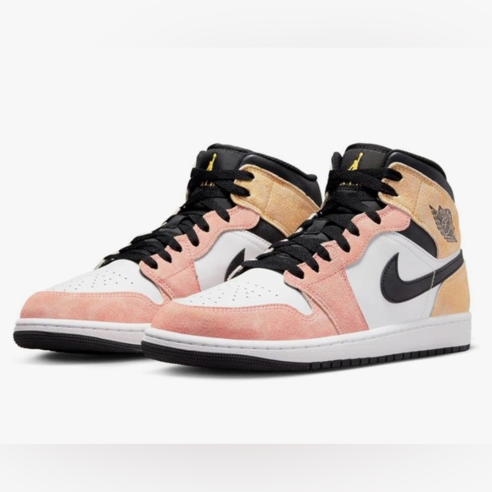 NEW In Box Nike Air Jordan 1 Mid SE Magic Ember/Sundial White/Black Men Size 7.5